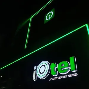  Hotel Iotel Luxury Kiosk